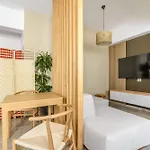 Evangeline City Center Apartment AC/WiFi